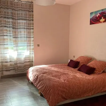 Allard 2 Apartman Angers